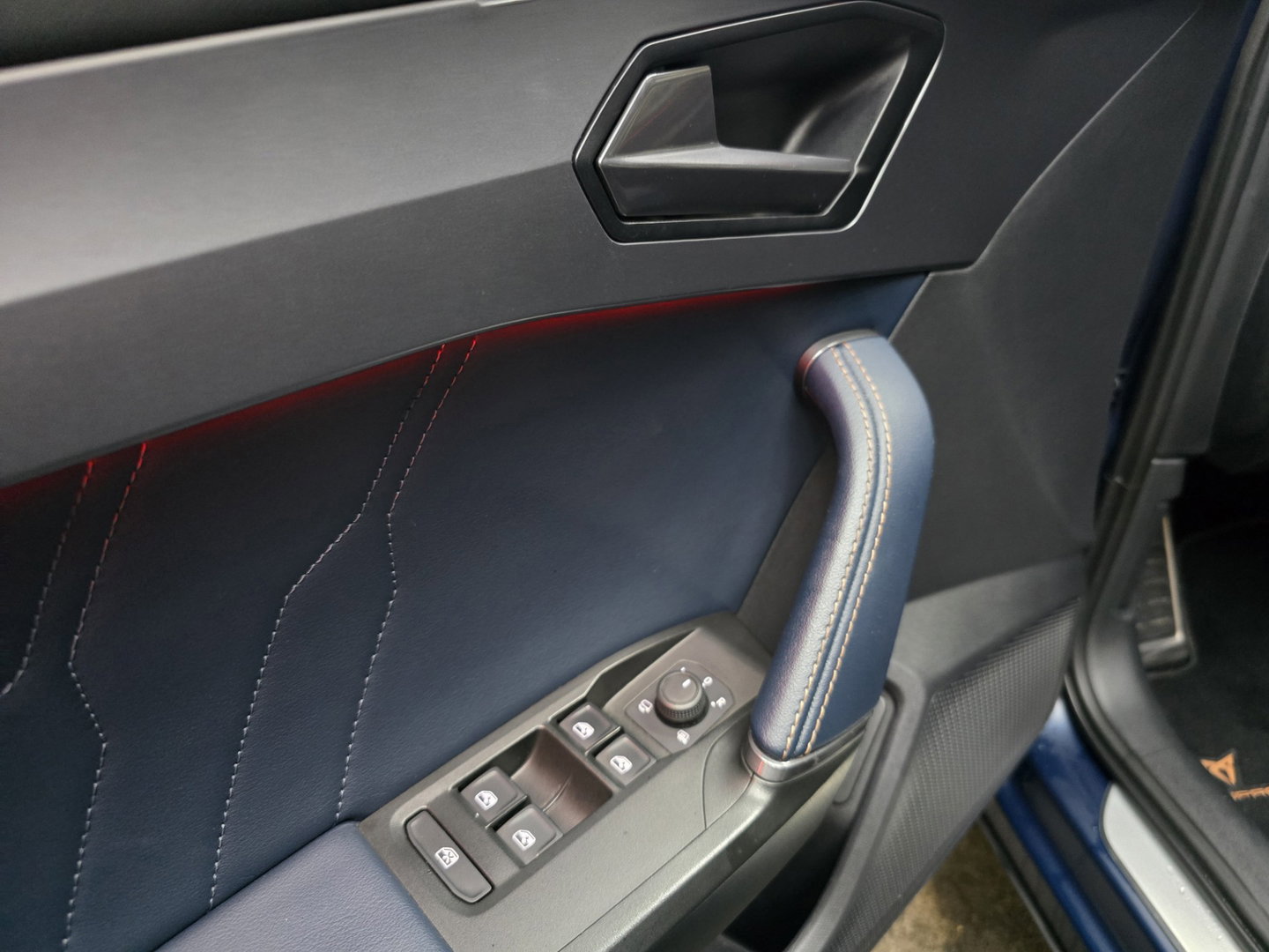 CUPRA Formentor 1.4 e-Hybrid VZ Performance Pano Kuipstoelen LED Camera Leder 19"LM