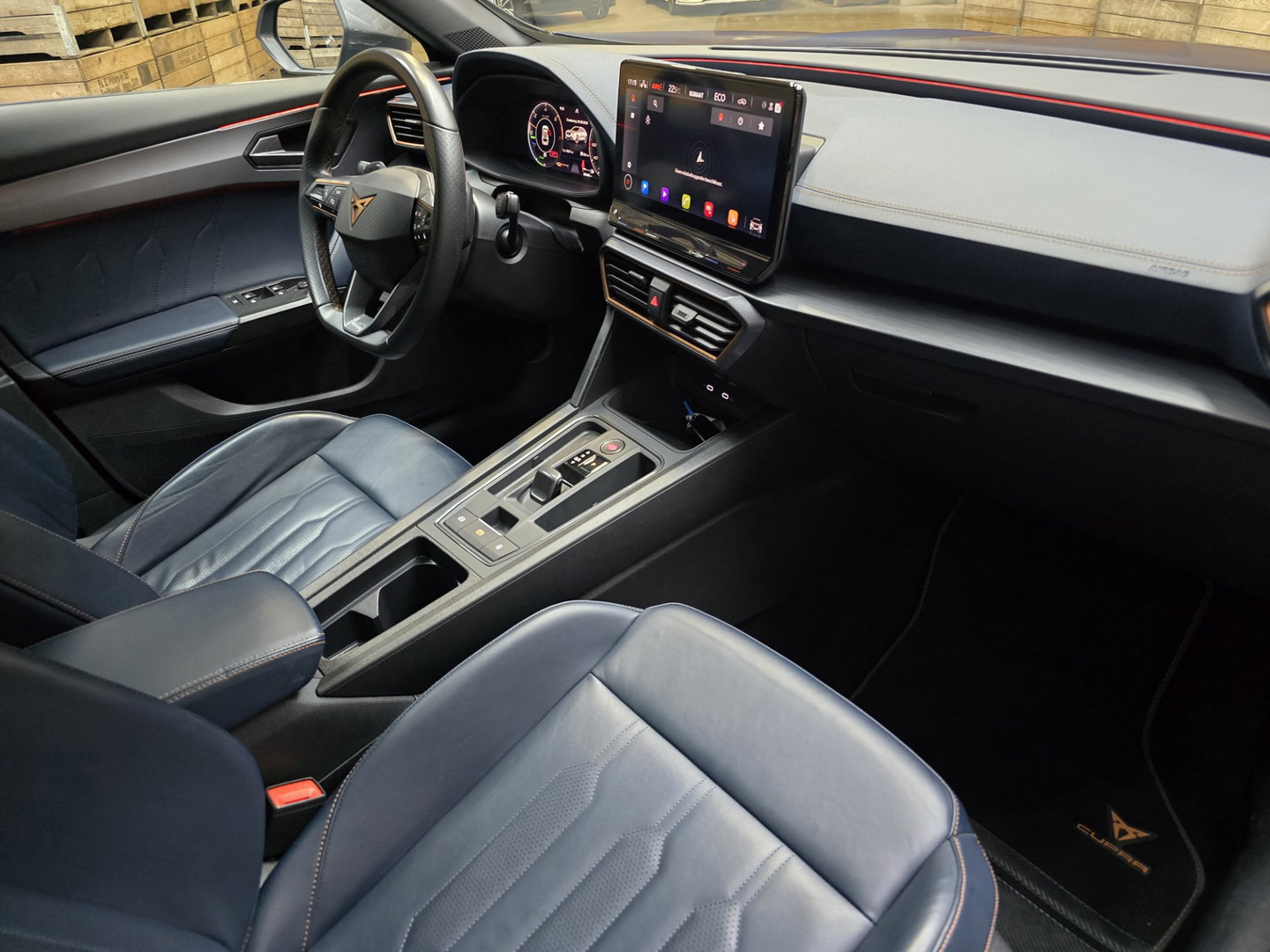 CUPRA Formentor 1.4 e-Hybrid VZ Performance Pano Kuipstoelen LED Camera Leder 19"LM