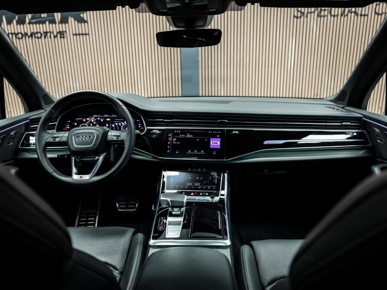 Audi Q7