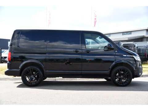 Volkswagen Transporter 2.0 TDI L1H1 30 Bulli Virtual, Adaptieve Cruise, Camera, Carplay, LED, Automaat, Sensoren, multimedia, Uniek!