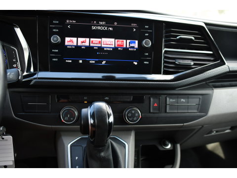 Volkswagen Transporter 2.0 TDI L1H1 30 Bulli Virtual, Adaptieve Cruise, Camera, Carplay, LED, Automaat, Sensoren, multimedia, Uniek!