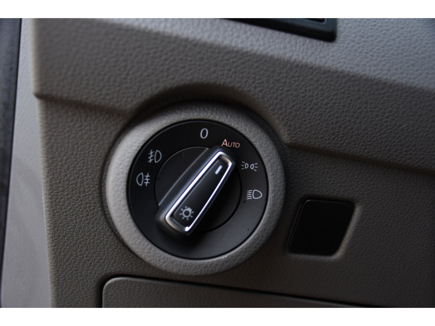 Volkswagen Transporter 2.0 TDI L1H1 30 Bulli Virtual, Adaptieve Cruise, Camera, Carplay, LED, Automaat, Sensoren, multimedia, Uniek!