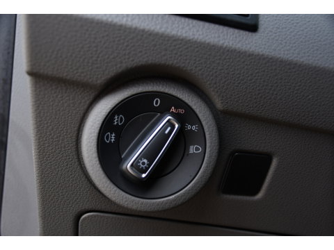 Volkswagen Transporter 2.0 TDI L1H1 30 Bulli Virtual, Adaptieve Cruise, Camera, Carplay, LED, Automaat, Sensoren, multimedia, Uniek!