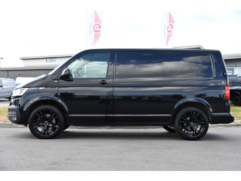 Volkswagen Transporter 2.0 TDI L1H1 30 Bulli Virtual, Adaptieve Cruise, Camera, Carplay, LED, Automaat, Sensoren, multimedia, Uniek!