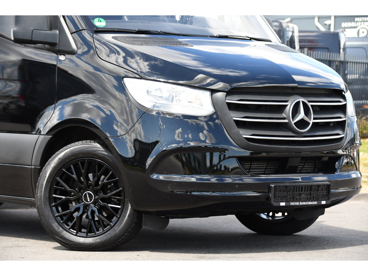 Mercedes-Benz Sprinter 314 2.2 CDI L2H1 Black Edition Camera, Cruise, Carplay, Multimedia, Airco, Trekhaak, 143pk, Automaat, Uniek!