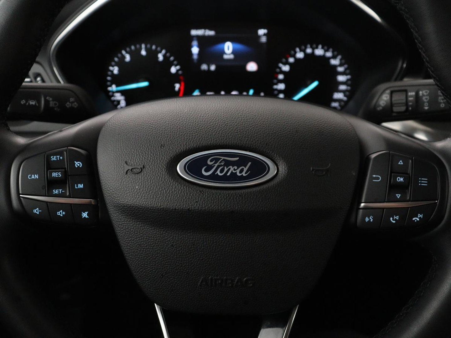 Ford FOCUS Wagon 1.0 EcoBoost Hybrid Titanium Automaat 155 PK | Navi | Clima | Cruise Control | Parkeersensor | Carplay | DAB+