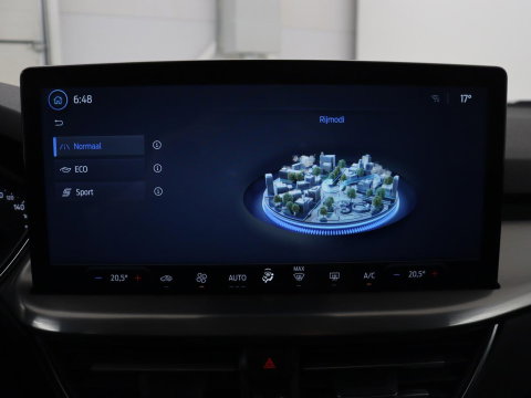 Ford FOCUS Wagon 1.0 EcoBoost Hybrid Titanium Automaat 155 PK | Navi | Clima | Cruise Control | Parkeersensor | Carplay | DAB+