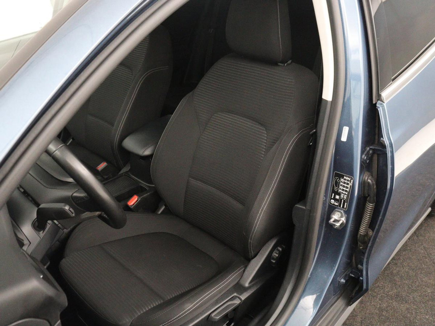 Ford FOCUS Wagon 1.0 EcoBoost Hybrid Titanium Automaat 155 PK | Navi | Clima | Cruise Control | Parkeersensor | Carplay | DAB+