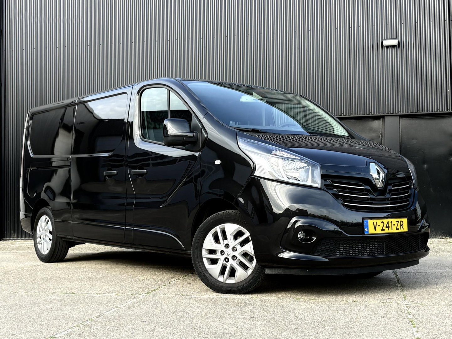Renault Trafic 1.6 dCi T29 L2H1 145PK MARGE | CAMERA | SENSOREN | CRUISE | LMV | 2000KG TH