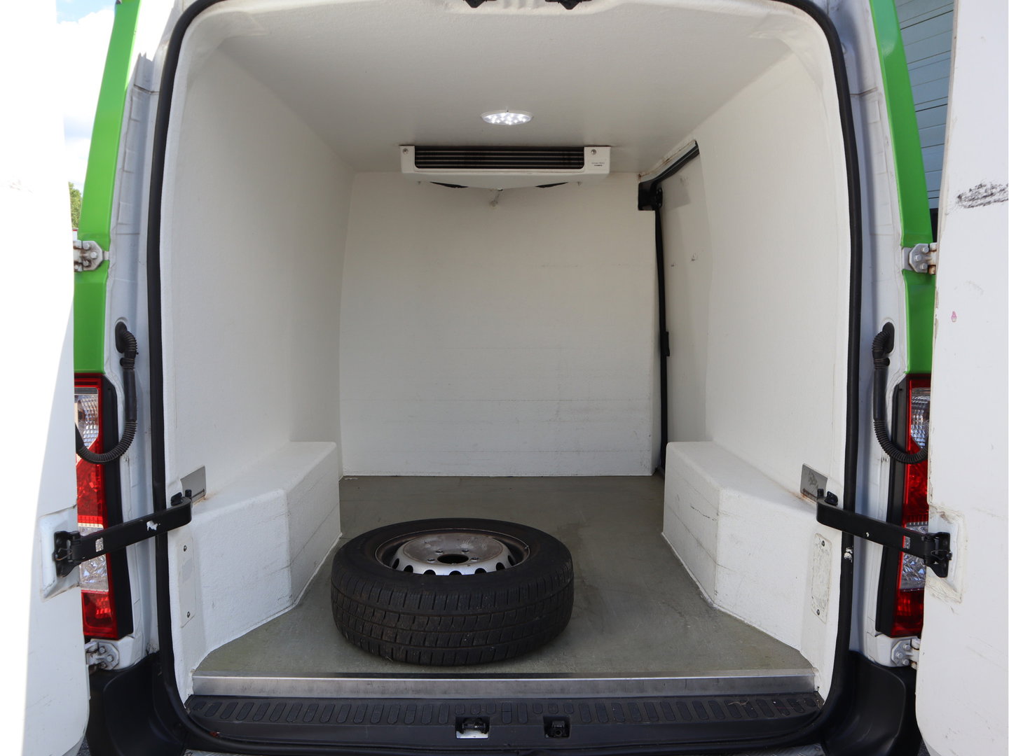 Renault Master 2.3 dCi 136pk Euro 6 - Koelwagen - Dag & Nacht - Cruise - Airco