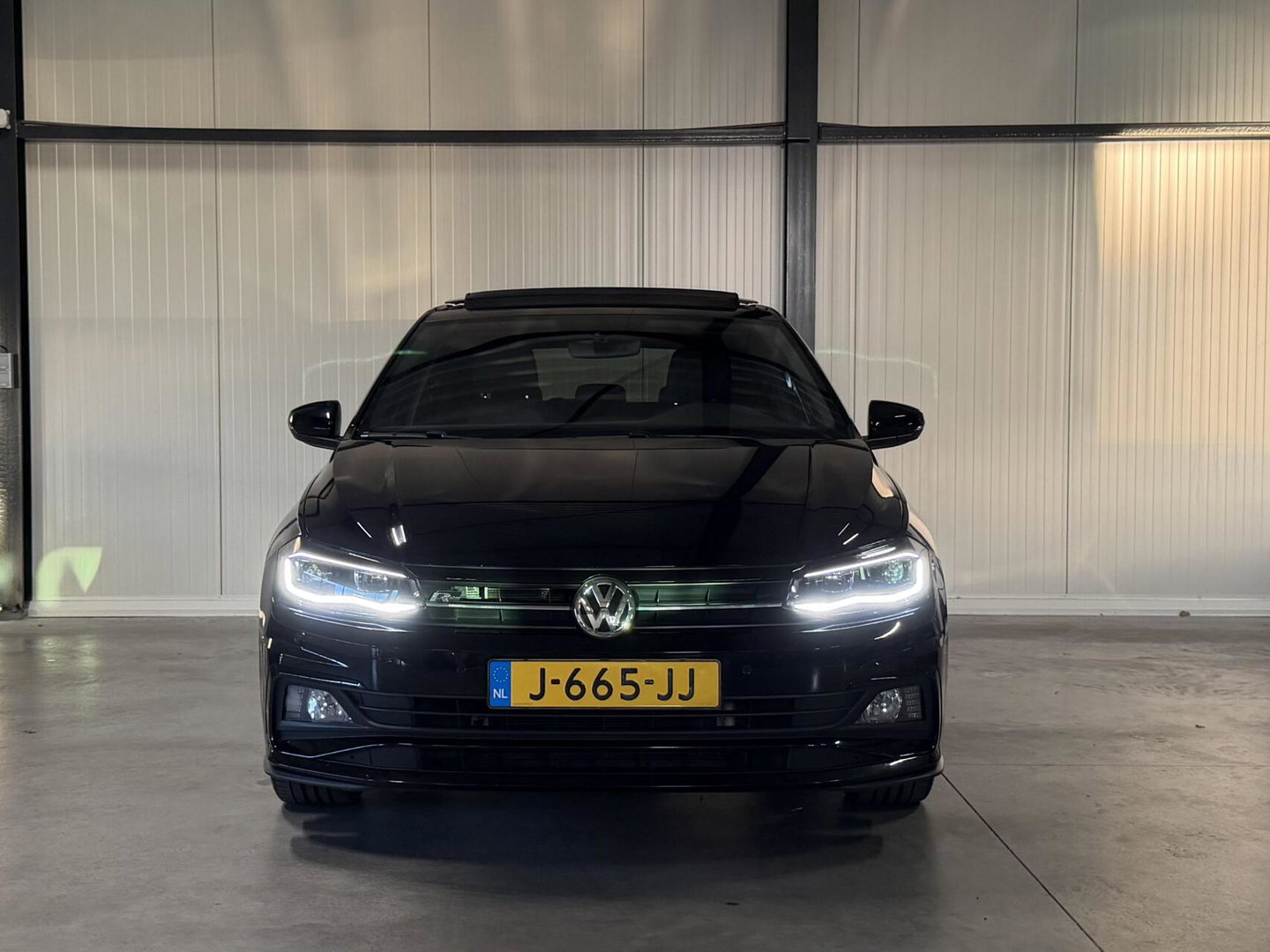 Volkswagen Polo 1.0 TSI R-line Pano Virtual Stoelverwarming