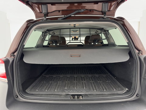 Volvo XC70 2.0 D4 FWD Inscription Edition Aut. *ADAPTIVE-CRUISE | LEATHER | XENON | HEATED-COMFORTSEATS | NAVI-FULLMAP | CAMERA | PRIVACY-GLASS | ECC | PDC | 17''ALU | TOWBAR*