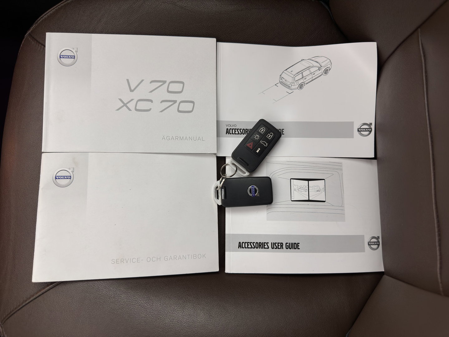 Volvo XC70 2.0 D4 FWD Inscription Edition Aut. *ADAPTIVE-CRUISE | LEATHER | XENON | HEATED-COMFORTSEATS | NAVI-FULLMAP | CAMERA | PRIVACY-GLASS | ECC | PDC | 17''ALU | TOWBAR*