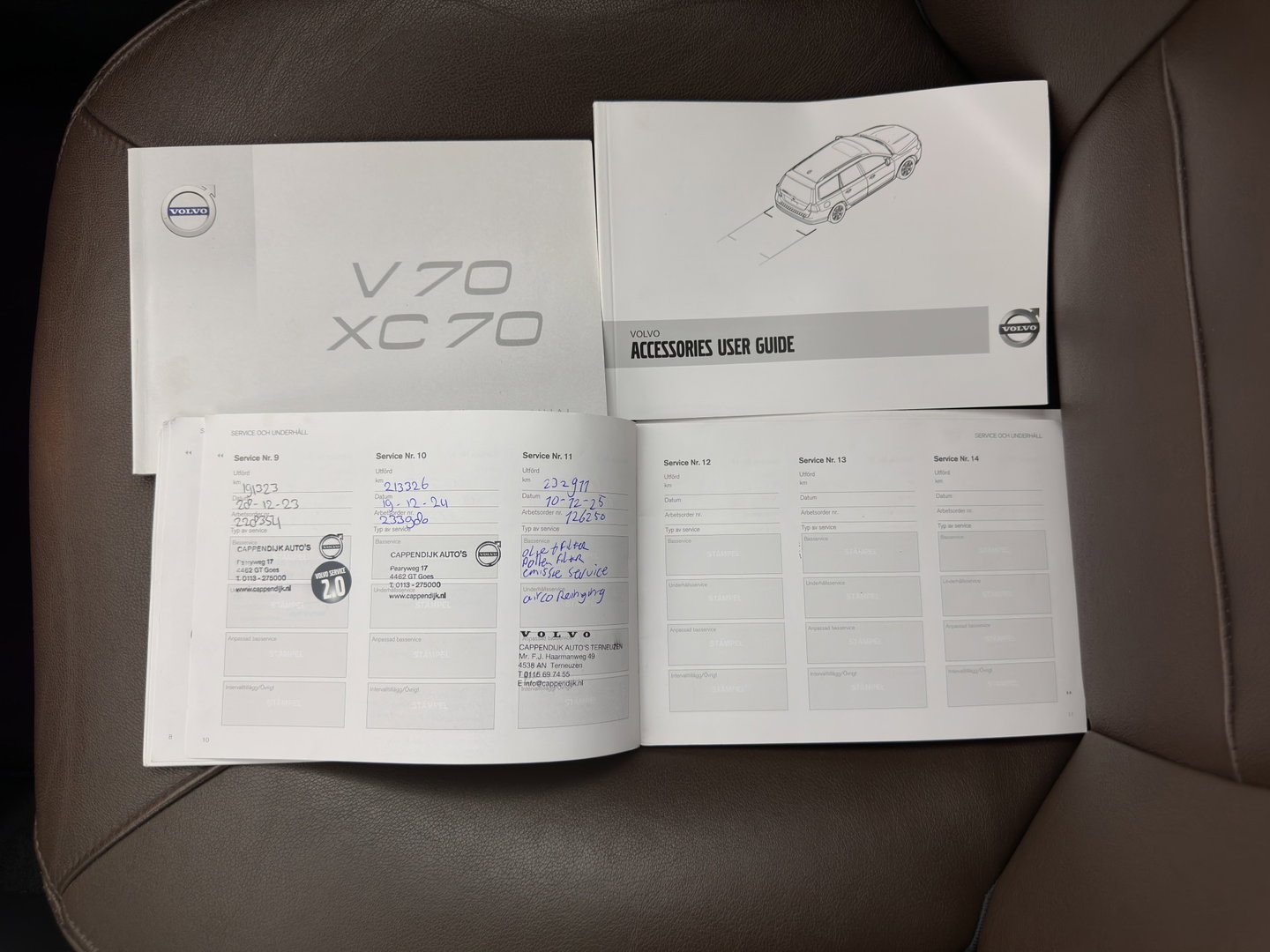 Volvo XC70 2.0 D4 FWD Inscription Edition Aut. *ADAPTIVE-CRUISE | LEATHER | XENON | HEATED-COMFORTSEATS | NAVI-FULLMAP | CAMERA | PRIVACY-GLASS | ECC | PDC | 17''ALU | TOWBAR*