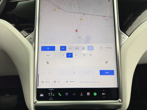 Tesla Model X 90D Base [6-Pers.] Aut. *PANO-WINDOW | AUTO-PILOT | LEATHER-FABRIC | NAVI-FULLMAP | FULL-LED | AIRSUSPENSION | DIGI-COCKPIT | CCS-FASTLOADER | KEYLESS | DAB+ | HEATED-SPORTSEATS | PRIVACY-GLASS | 20"ALU*