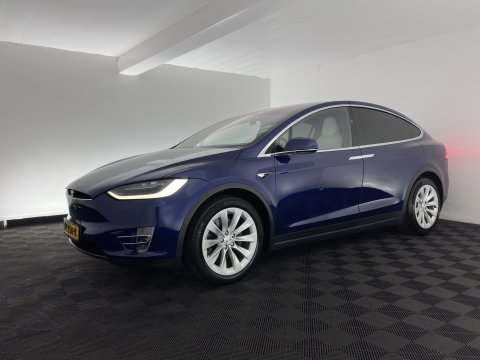 Tesla Model X 90D Base [6-Pers.] Aut. *PANO-WINDOW | AUTO-PILOT | LEATHER-FABRIC | NAVI-FULLMAP | FULL-LED | AIRSUSPENSION | DIGI-COCKPIT | CCS-FASTLOADER | KEYLESS | DAB+ | HEATED-SPORTSEATS | PRIVACY-GLASS | 20"ALU*