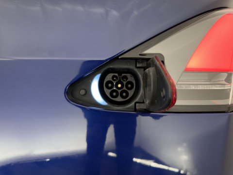 Tesla Model X 90D Base [6-Pers.] Aut. *PANO-WINDOW | AUTO-PILOT | LEATHER-FABRIC | NAVI-FULLMAP | FULL-LED | AIRSUSPENSION | DIGI-COCKPIT | CCS-FASTLOADER | KEYLESS | DAB+ | HEATED-SPORTSEATS | PRIVACY-GLASS | 20"ALU*