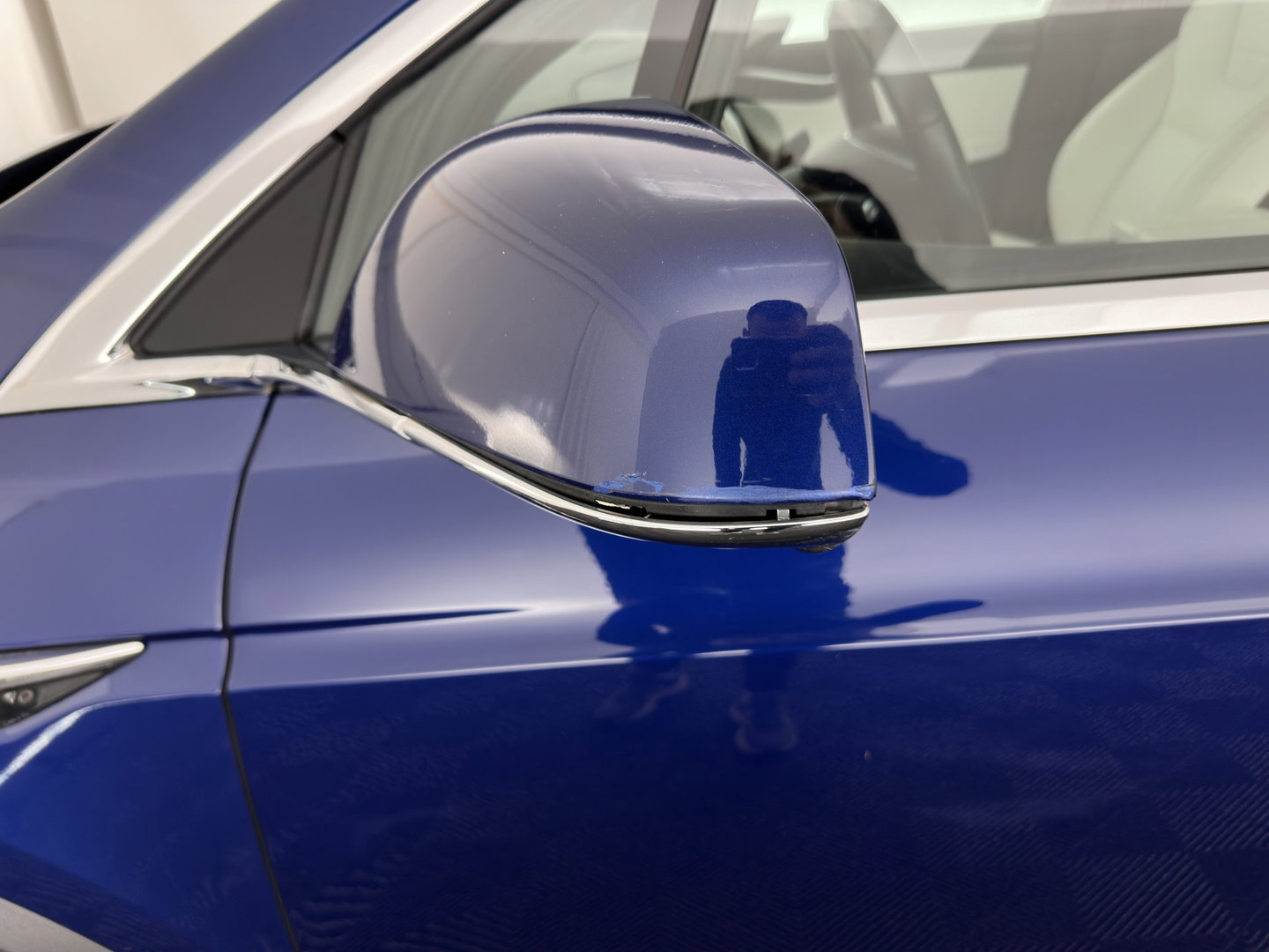 Tesla Model X 90D Base [6-Pers] Aut. *PANO-WINDOW | AUTO-PILOT | LEATHER-FABRIC | NAVI-FULLMAP | FULL-LED | AIRSUSPENSION | DIGI-COCKPIT | CCS-FASTLOADER | KEYLESS | DAB+ | HEATED-SPORTSEATS | PRIVACY-GLASS | 20"ALU*