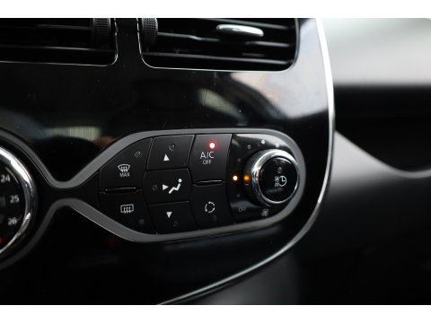 Renault ZOE R110 Bose 41 kWh | RIJKLAAR!! | SOH 92% | Cruise Contr. | Keyless | Camera | Bose Audio | PDC+A | 16 ''
