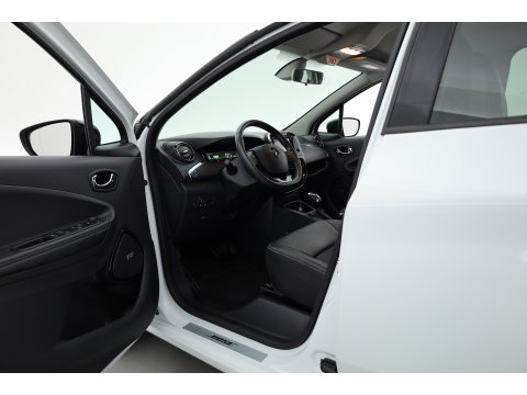 Renault ZOE R110 Bose 41 kWh | RIJKLAAR!! | SOH 92% | Cruise Contr. | Keyless | Camera | Bose Audio | PDC+A | 16 ''