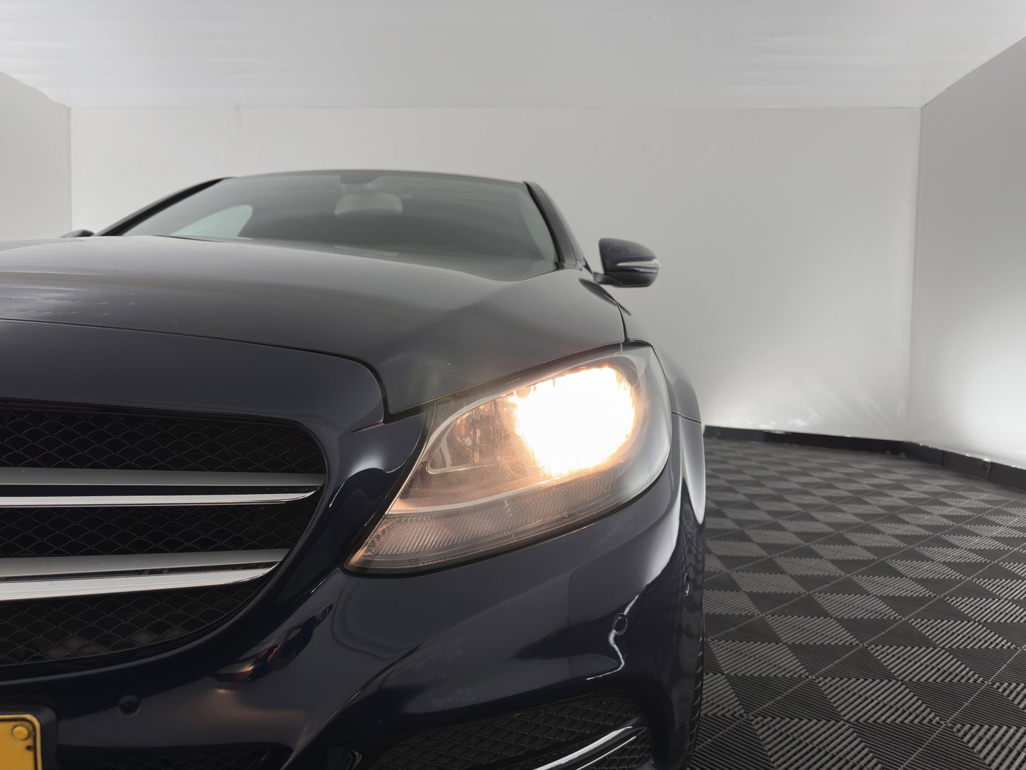 Mercedes-Benz C-Klasse 200 CDI (INCL-BTW) *LEATHER-FABRIC | NAVI-FULLMAP | COMFORTSEATS | ECC | PDC | CRUISE | PRIVACY-GLASS | 17''ALU*