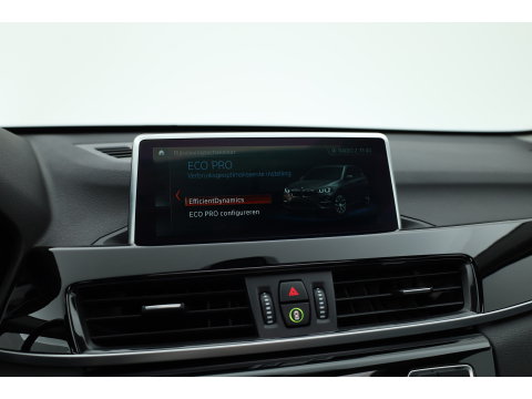 BMW X1 sDrive20i High Executive | Rijklaar!! | Pano | Cruise Contr. | Camera | Apple CarPlay | Stoelverw. | Leder | 18''