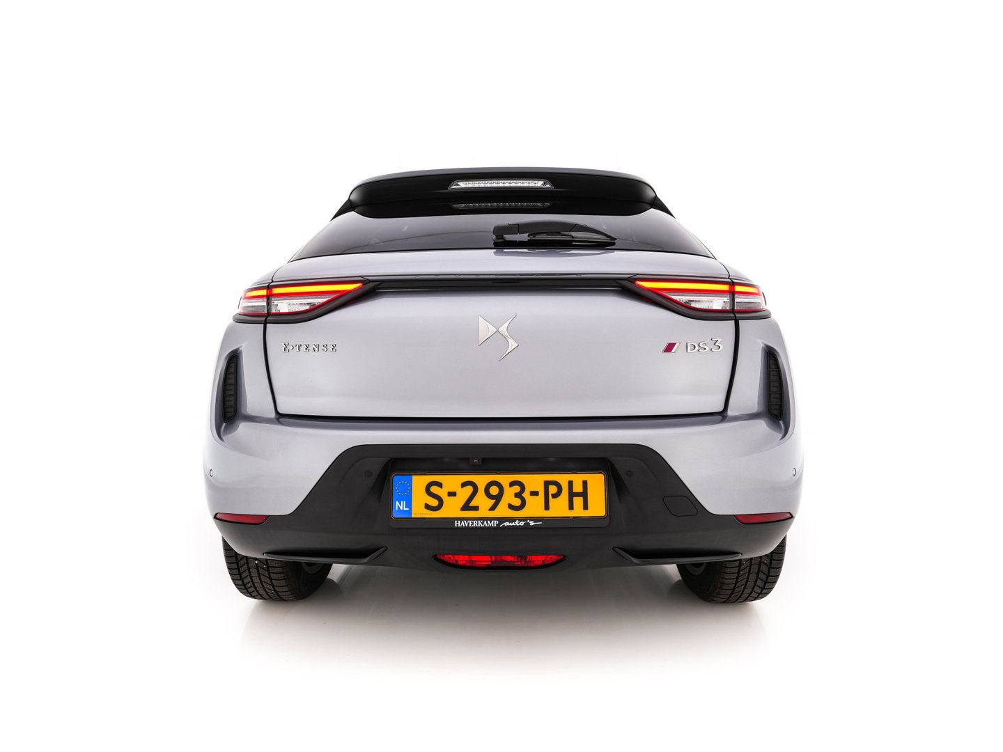 DS DS 3 Crossback E-Tense Performance Line+ 50 kWh Aut. *HEAD-UP | BLINDSPOT | LEATHER-MICROFIBRE | MATRIX-LED | KEYLESS | CAMERA | DIGI-COCKPIT | HEATED-SPORTSEATS | DAB+ | PRIVACY-GLASS | ECC | PDC | CRUISE | 18''ALU*