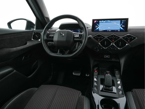 DS DS 3 Crossback E-Tense Performance Line+ 50 kWh Aut. *HEAD-UP | BLINDSPOT | LEATHER-MICROFIBRE | MATRIX-LED | KEYLESS | CAMERA | DIGI-COCKPIT | HEATED-SPORTSEATS | DAB+ | PRIVACY-GLASS | ECC | PDC | CRUISE | 18''ALU*