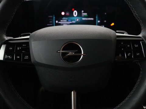 Opel Astra 1.6 Hybrid GS Line | SOH 97,5% | Half leder | Stuur/stoel verwarming | Adaptive cruise | Carplay | 360 Camera | Parks assist | PHEV