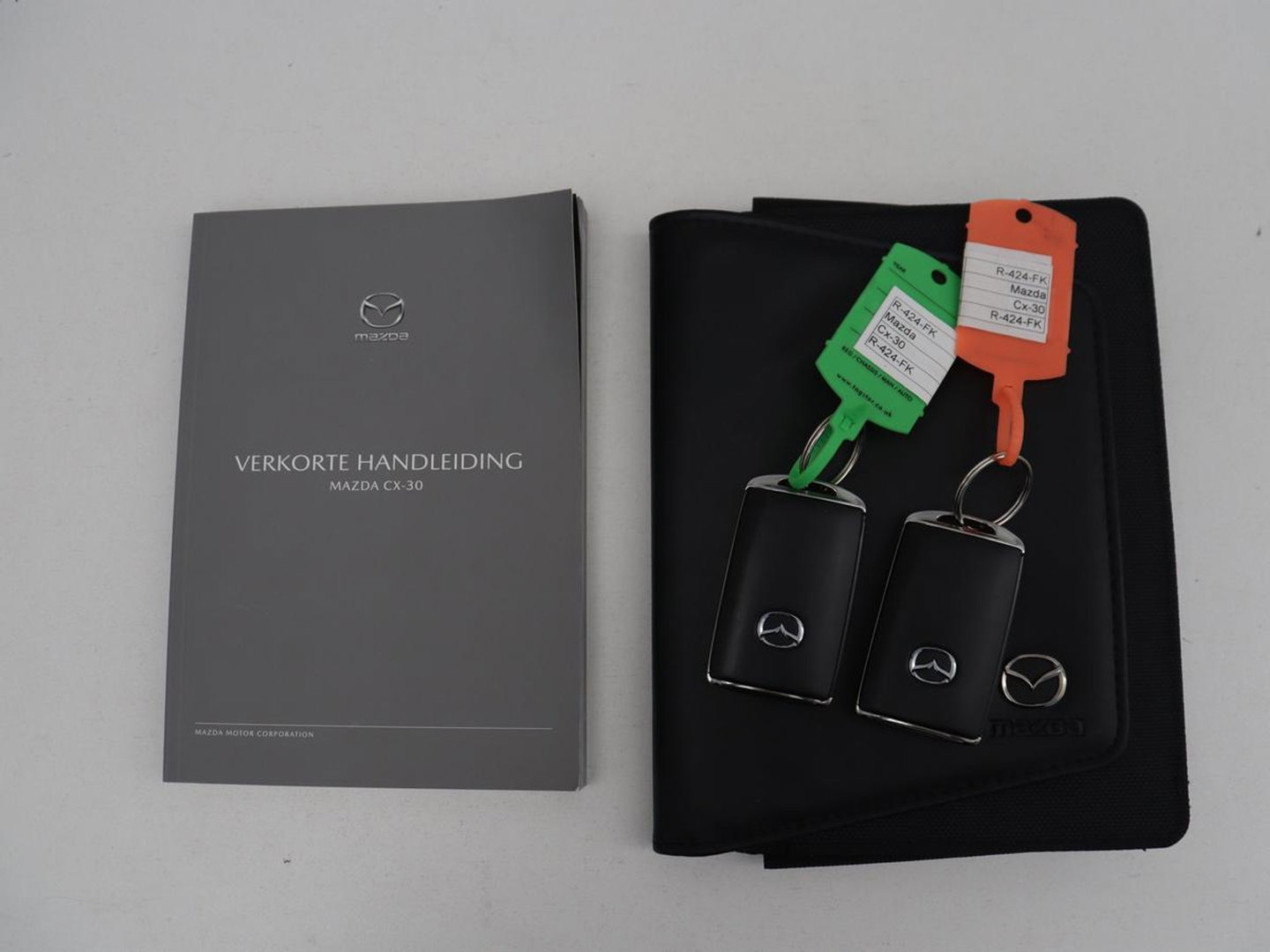 Mazda CX-30 2.0 e-SkyActiv-X M Hybrid Sportive | Stoelverwarming | Head-up | Adaptive cruise | BOSE sound | Carplay | Camera | Park assist |