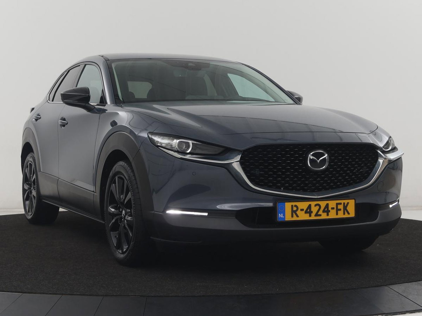 Mazda CX-30 2.0 e-SkyActiv-X M Hybrid Sportive | Stoelverwarming | Head-up | Adaptive cruise | BOSE sound | Carplay | Camera | Park assist |