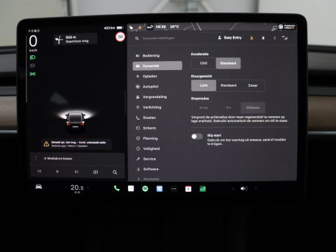 Tesla Model 3 Long Range AWD 75 kWh | SOH 88,8% | Panoramadak | Leder | Memory | Stuur/stoel verwarming | Achterbank verwarming | Adaptive cruise | Climate control