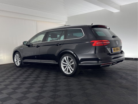 Volkswagen Passat Variant 1.4 TSI GTE Highline Aut. *PANO | HEAD-UP | ADAPTIVE-CRUISE | LEATHER-MICROFIBRE | DYNAUDIO | FULL-LED | BLINDSPOT | TOP-VIEW | HEATED-COMFORTSEATS | KEYLESS | NAVI-FULLMAP | DIGI-COCKPIT | ECC | PDC | 18''ALU*