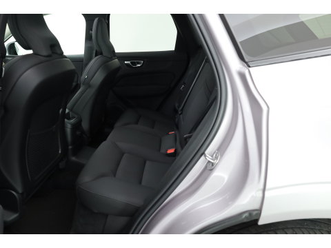 Volvo XC60 2.0 T6 Plug-in AWD Plus Dark Facelift  MY26 | Pano | 360 camera | Trekhaak | Head-up | 4-stoel & stuurverw |