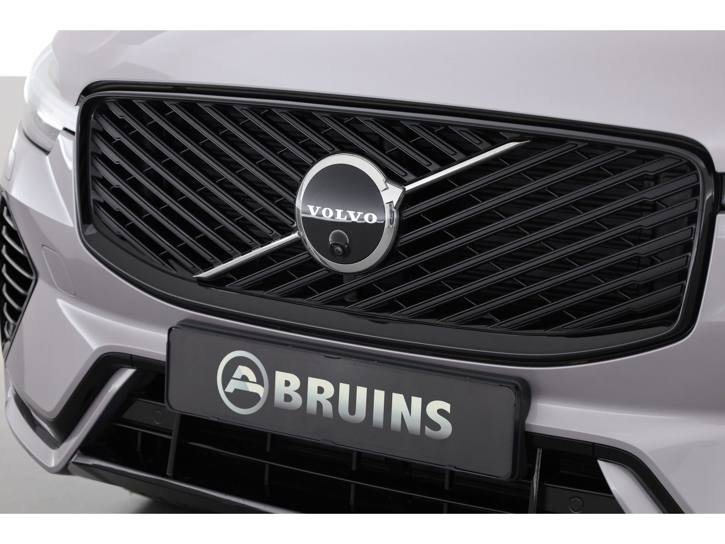 Volvo XC60 2.0 T6 Plug-in AWD Plus Dark Facelift  MY26 | Pano | 360 camera | Trekhaak | Head-up | 4-stoel & stuurverw |