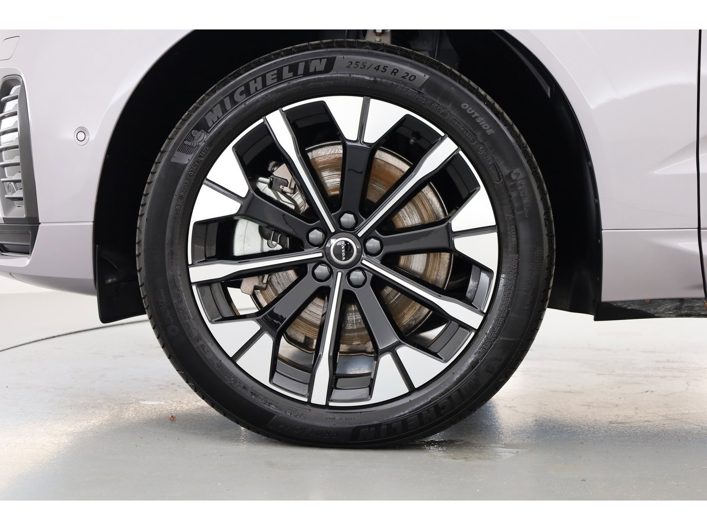 Volvo XC60 2.0 T6 Plug-in AWD Plus Dark Facelift  MY26 | Pano | 360 camera | Trekhaak | Head-up | 4-stoel & stuurverw |