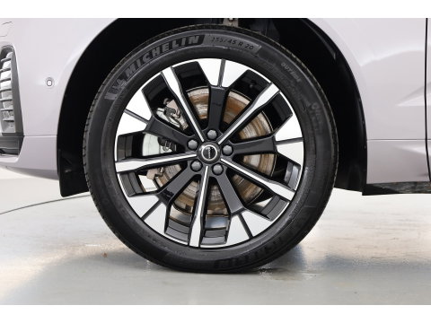 Volvo XC60 2.0 T6 Plug-in AWD Plus Dark Facelift  MY26 | Pano | 360 camera | Trekhaak | Head-up | 4-stoel & stuurverw |