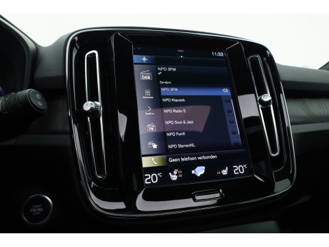 Volvo XC40 1.5 T5 Plug-in hybrid Ultimate Dark | Prijs Rijklaar |Pano-dak | 360 camera | ACC | Blis | H&K Audio | Voorruitverw. | Sportstoelen |