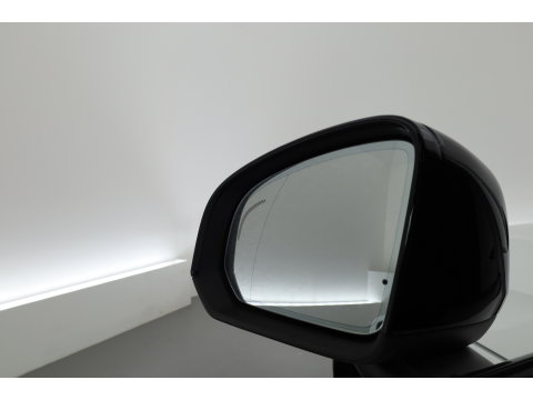 Volvo XC40 1.5 T5 Plug-in hybrid Ultimate Dark | Prijs Rijklaar |Pano-dak | 360 camera | ACC | Blis | H&K Audio | Voorruitverw. | Sportstoelen |