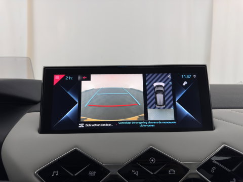 DS DS 3 Crossback E-Tense Performance Line+ 50 kWh Aut. *HEAD-UP | BLINDSPOT | LEATHER | MATRIX-LED | KEYLESS | CAMERA | DIGI-COCKPIT | HEATED-SPORTSEATS | DAB+ | PRIVACY-GLASS | ECC | PDC | CRUISE | 18''ALU*