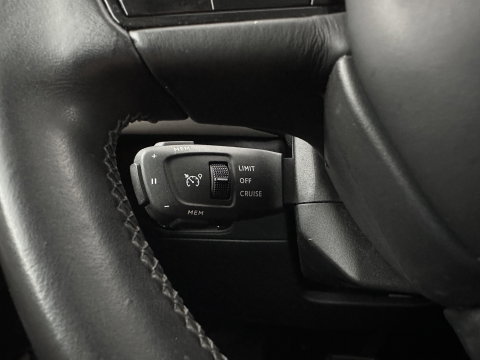 DS DS 3 Crossback E-Tense Performance Line+ 50 kWh Aut. *HEAD-UP | BLINDSPOT | LEATHER | MATRIX-LED | KEYLESS | CAMERA | DIGI-COCKPIT | HEATED-SPORTSEATS | DAB+ | PRIVACY-GLASS | ECC | PDC | CRUISE | 18''ALU*