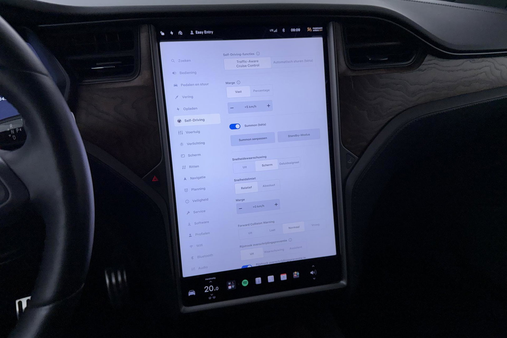 Tesla Model X 75D Base 7p. | ACC | Luchtvering | Trekhaak | Stoel+Stuurverwarming | Camera | 20 Inch