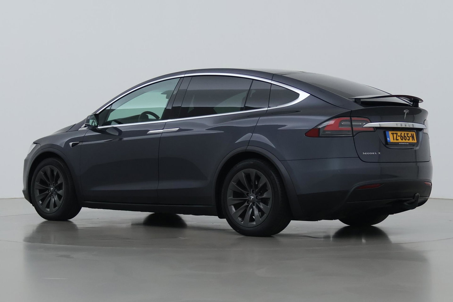 Tesla Model X 75D Base 7p. | ACC | Luchtvering | Trekhaak | Stoel+Stuurverwarming | Camera | 20 Inch