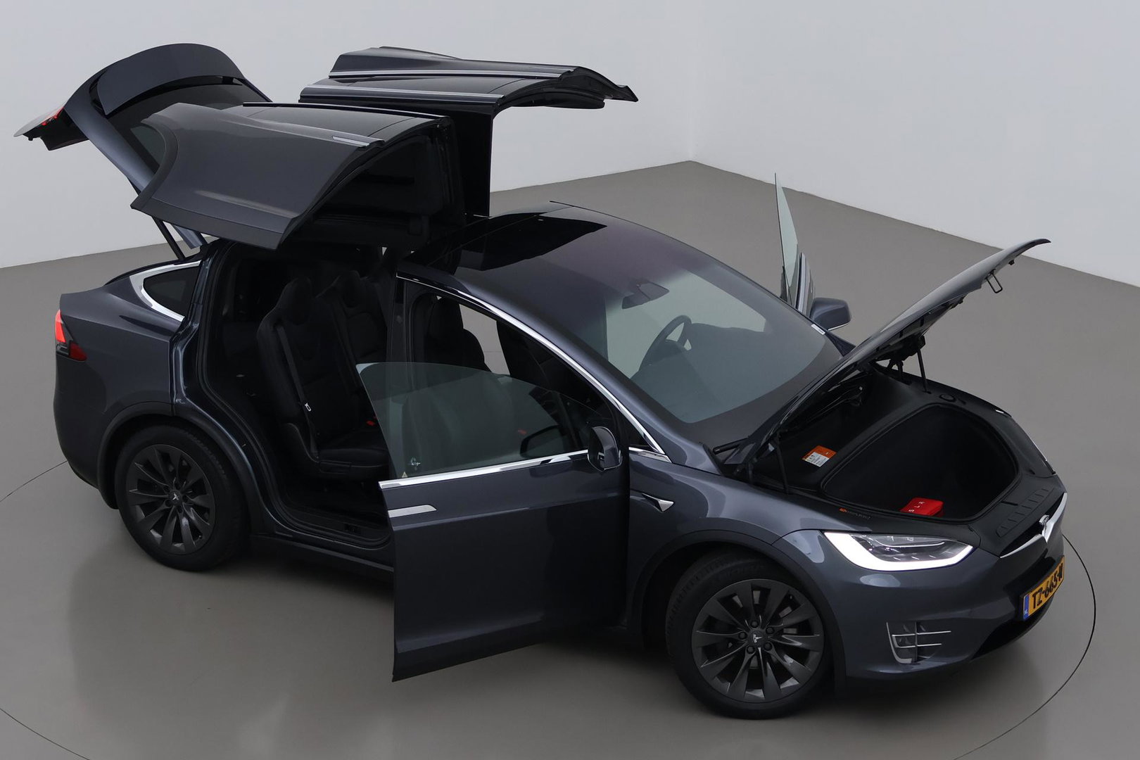 Tesla Model X 75D Base 7p. | ACC | Luchtvering | Trekhaak | Stoel+Stuurverwarming | Camera | 20 Inch