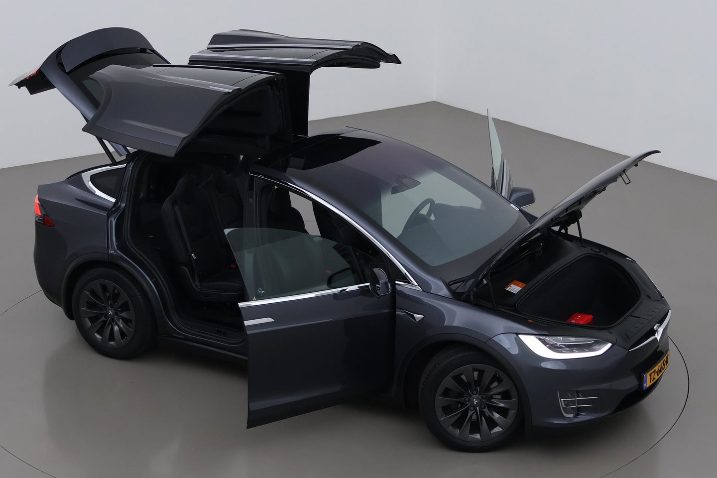 Tesla Model X 75D Base 7p. | ACC | Luchtvering | Trekhaak | Stoel+Stuurverwarming | Camera | 20 Inch