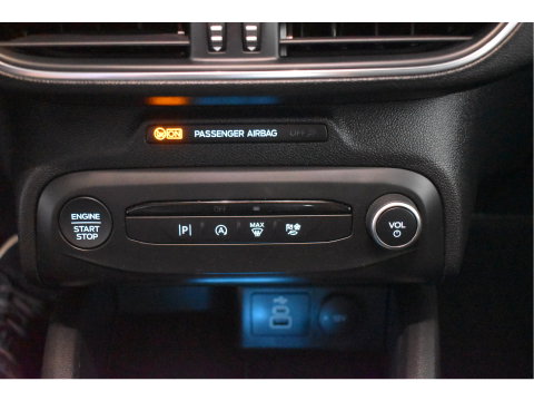 Ford FOCUS Wagon 1.0 EcoBoost Hybrid Titanium Winter Pack | NL-Auto | 1ste eigenaar | Carplay | Stoelverwarming | Full LED | Historie
