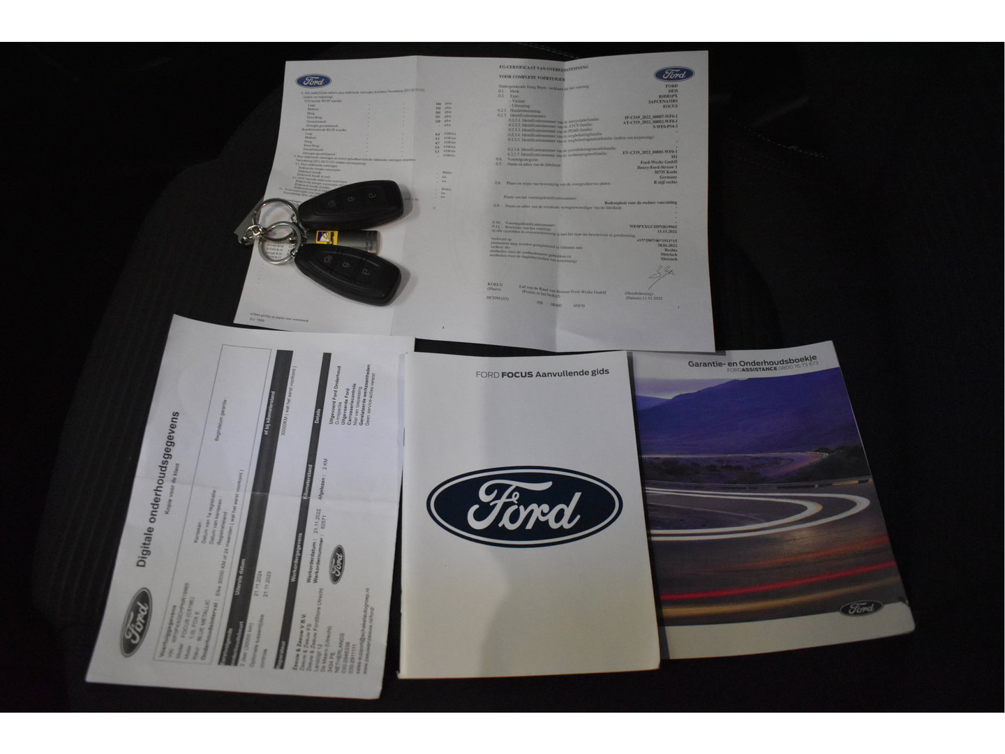 Ford FOCUS Wagon 1.0 EcoBoost Hybrid Titanium Winter Pack | NL-Auto | 1ste eigenaar | Carplay | Stoelverwarming | Full LED | Historie