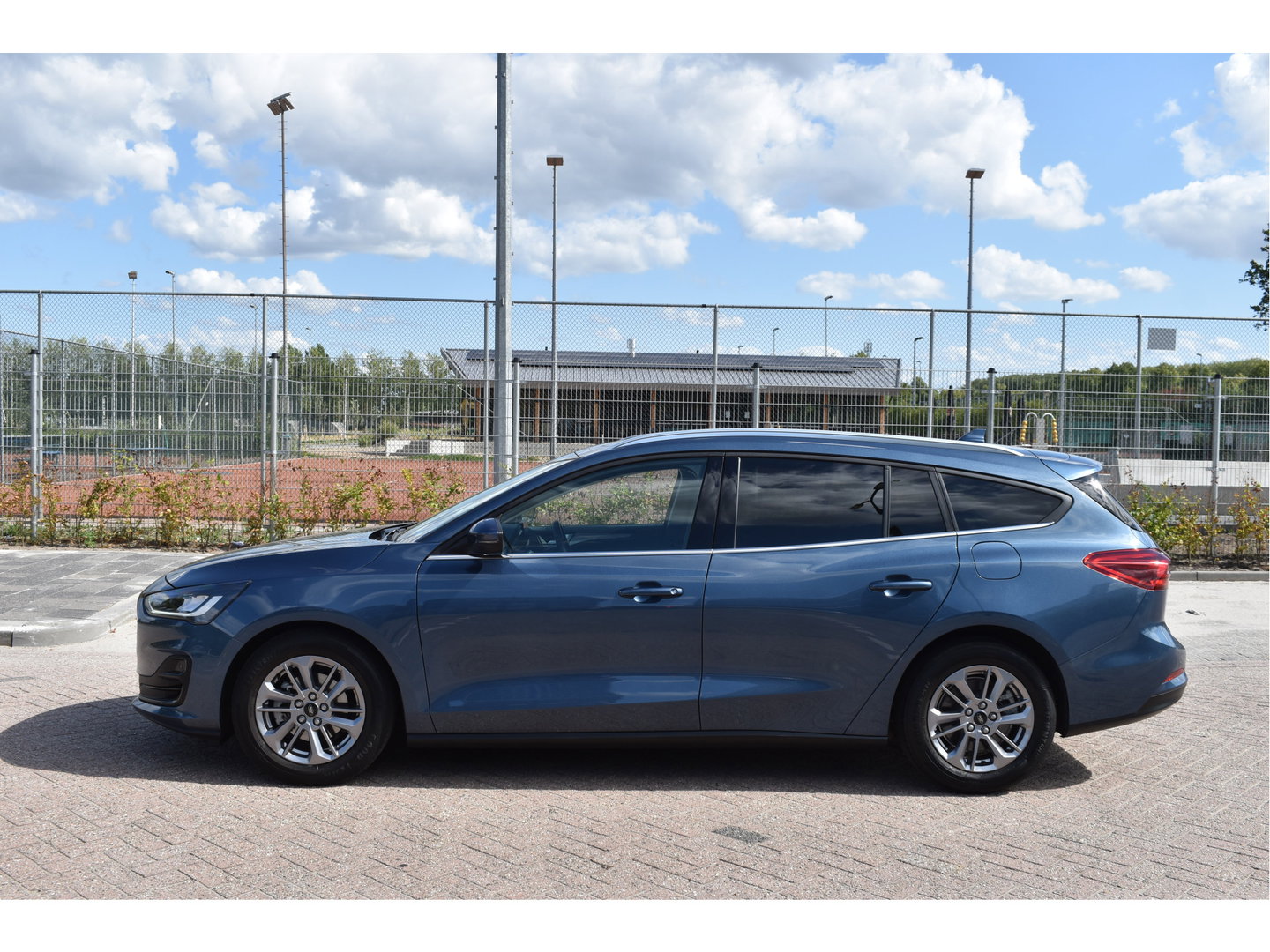 Ford FOCUS Wagon 1.0 EcoBoost Hybrid Titanium Winter Pack | NL-Auto | 1ste eigenaar | Carplay | Stoelverwarming | Full LED | Historie