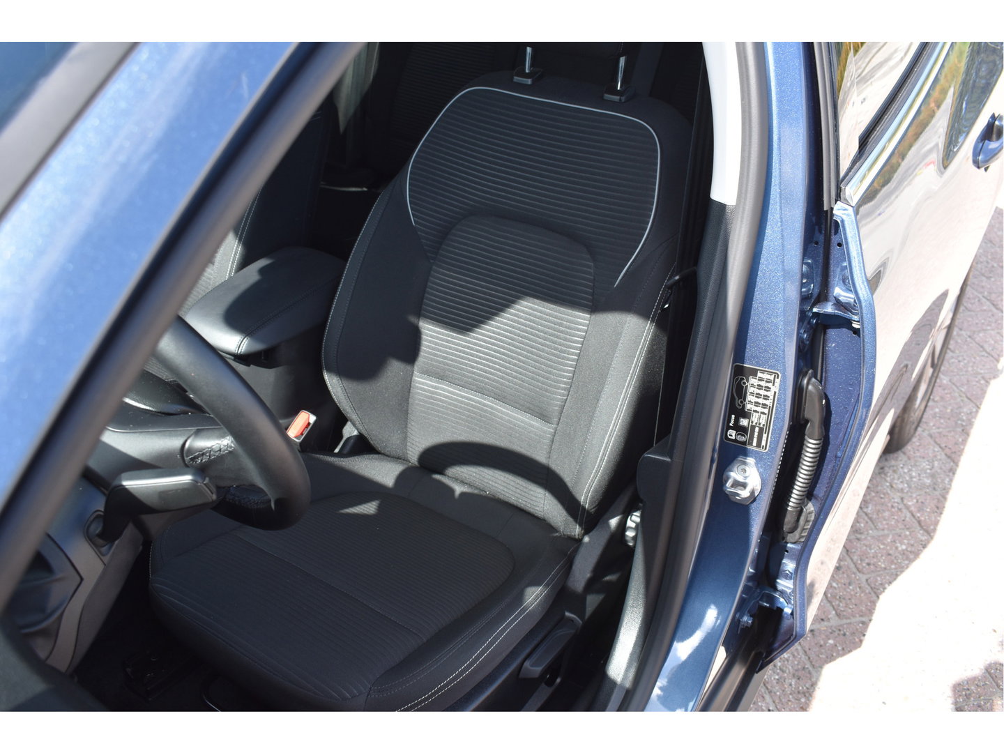 Ford FOCUS Wagon 1.0 EcoBoost Hybrid Titanium Winter Pack | NL-Auto | 1ste eigenaar | Carplay | Stoelverwarming | Full LED | Historie