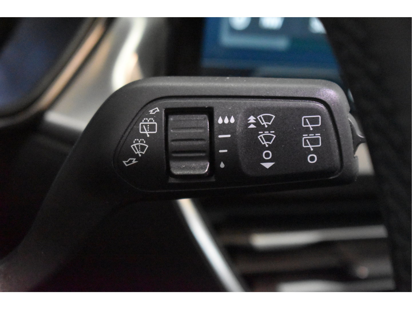 Ford FOCUS Wagon 1.0 EcoBoost Hybrid Titanium Winter Pack | NL-Auto | 1ste eigenaar | Carplay | Stoelverwarming | Full LED | Historie